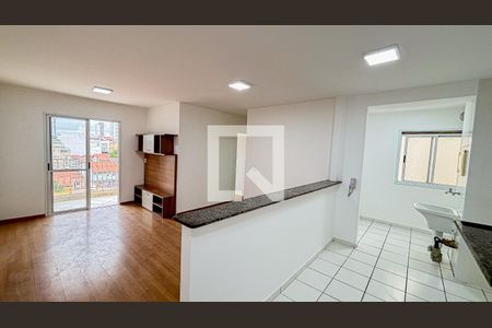 Sala de apartamento à venda com 3 quartos, 73m² em Vila Helena, Santo André