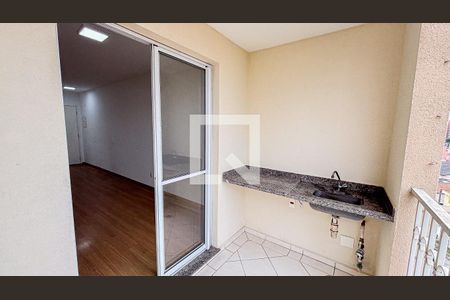 Varanda Sala  de apartamento à venda com 3 quartos, 73m² em Vila Helena, Santo André