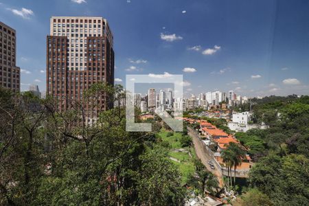 Vista da Suíte de kitnet/studio à venda com 1 quarto, 26m² em Cidade Jardim, São Paulo