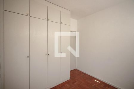 Quarto 2 de apartamento para alugar com 2 quartos, 75m² em Cruzeiro, Belo Horizonte