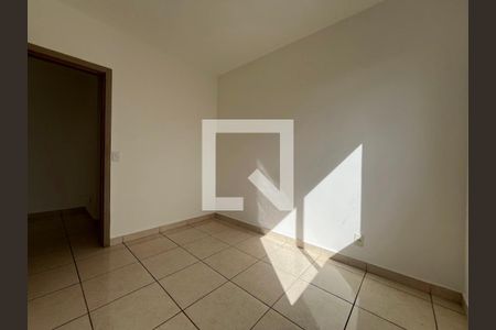 quarto 2 de apartamento à venda com 2 quartos, 60m² em Salgado Filho, Belo Horizonte