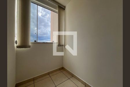 varanda de apartamento à venda com 2 quartos, 60m² em Salgado Filho, Belo Horizonte