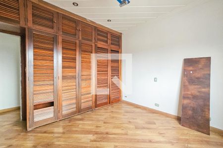 Quarto 1 de apartamento para alugar com 3 quartos, 220m² em Vila Santo Antônio, Guarujá