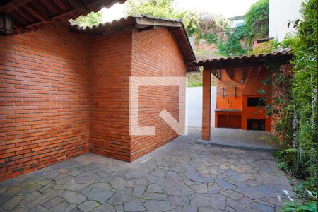 Sala - Quintal de apartamento para alugar com 3 quartos, 220m² em Petrópolis, Porto Alegre