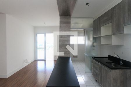 Apartamento para alugar com 66m², 2 quartos e 1 vagaSala e cozinha