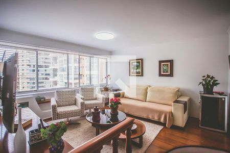 Sala de Estar de apartamento à venda com 3 quartos, 112m² em Vila Clementino, São Paulo