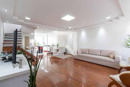 Sala de casa para alugar com 3 quartos, 180m² em Vila Marieta, São Paulo