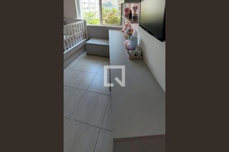 Apartamento à venda com 3 quartos, 132m² em Charitas, Niterói