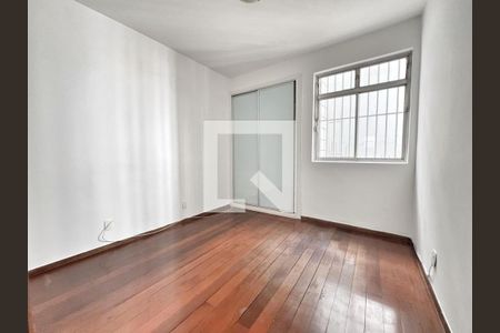 Quarto 2 de apartamento à venda com 4 quartos, 140m² em Santo Antônio, Belo Horizonte