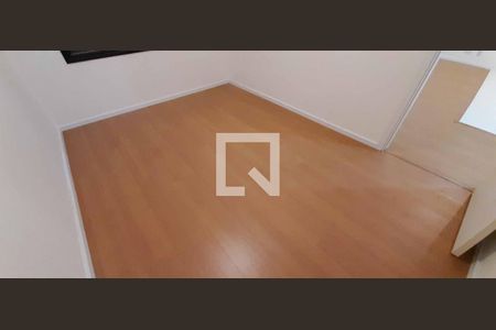 Quarto de apartamento para alugar com 1 quarto, 35m² em Presidente Altino, Osasco