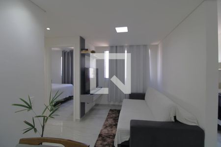 Sala de apartamento à venda com 2 quartos, 42m² em Usina Piratininga, São Paulo