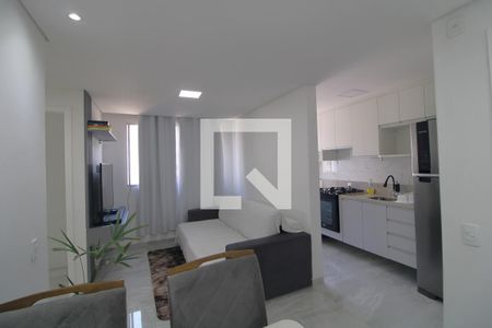 Sala de apartamento à venda com 2 quartos, 42m² em Usina Piratininga, São Paulo