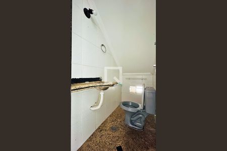 Lavabo de casa para alugar com 3 quartos, 180m² em Vila Galvão, Guarulhos