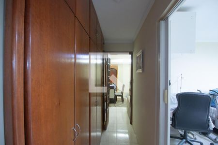 Corredor de apartamento para alugar com 2 quartos, 70m² em Barro Branco (zona Norte), São Paulo