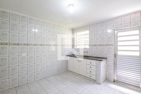 Casa à venda com 213m², 2 quartos e 3 vagas Casa à venda com 213m², 2 quartos e 3 vagasCozinha