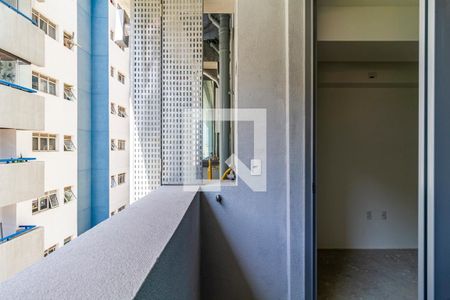 Varanda de apartamento à venda com 1 quarto, 23m² em Pinheiros, São Paulo