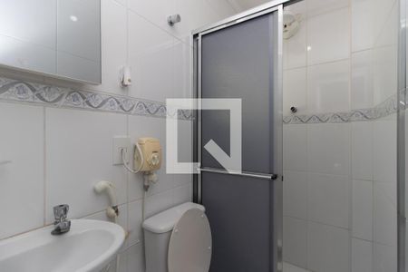 Banheiro de casa para alugar com 1 quarto, 45m² em Vila Isolina Mazzei, São Paulo