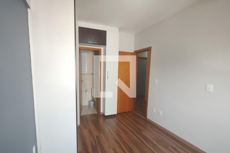 Suíte 1 de apartamento para alugar com 2 quartos, 75m² em Santa Maria, São Caetano do Sul