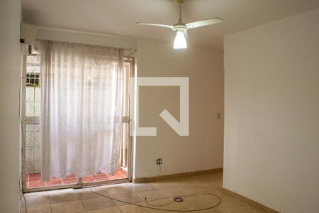 Sala de apartamento à venda com 2 quartos, 49m² em Cavalhada, Porto Alegre