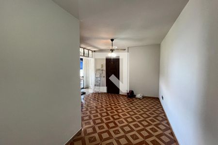 Sala de apartamento para alugar com 2 quartos, 60m² em Jardim Carioca, Rio de Janeiro