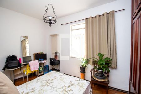 Suíte de apartamento à venda com 3 quartos, 105m² em Santa Efigênia, Belo Horizonte