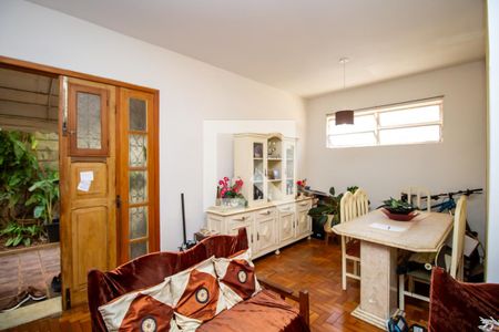 Sala de apartamento à venda com 3 quartos, 105m² em Santa Efigênia, Belo Horizonte