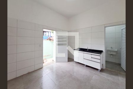 Cozinha de casa para alugar com 1 quarto, 30m² em Vila Gouveia, São Paulo