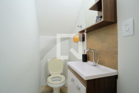 Lavabo de casa à venda com 3 quartos, 130m² em Vila Fernandes, São Paulo