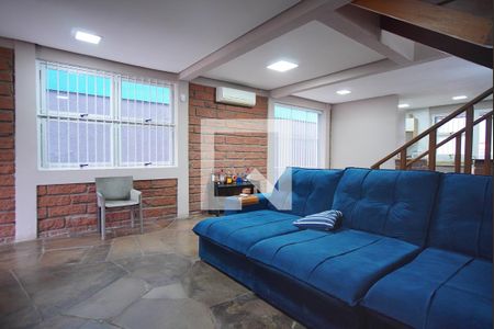 Sala de casa à venda com 3 quartos, 165m² em Jardim Itu, Porto Alegre