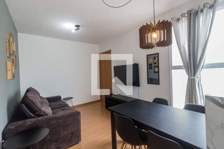 Sala de apartamento para alugar com 2 quartos, 40m² em Serraria, São José