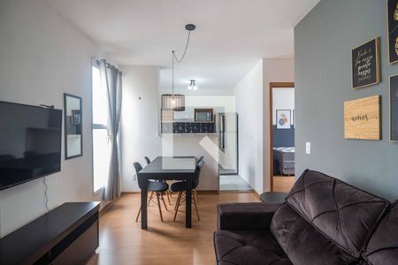 Sala de apartamento para alugar com 2 quartos, 40m² em Serraria, São José