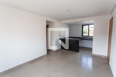 Sala de apartamento para alugar com 3 quartos, 75m² em Santa Efigênia, Belo Horizonte