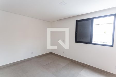 Suíte de apartamento para alugar com 3 quartos, 75m² em Santa Efigênia, Belo Horizonte