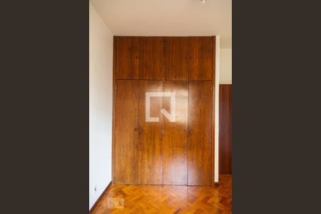 Apartamento para alugar com 4 quartos, 120m² em Santo Antônio, Belo Horizonte