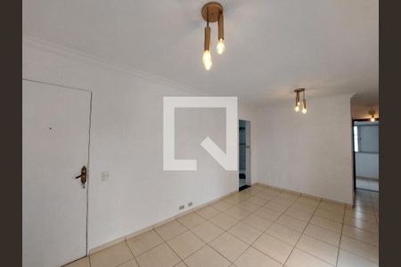 Sala de apartamento para alugar com 3 quartos, 64m² em Jardim Taquaral, São Paulo