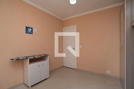 Quarto 1 de apartamento à venda com 2 quartos, 58m² em Jardim Vila Galvao, Guarulhos