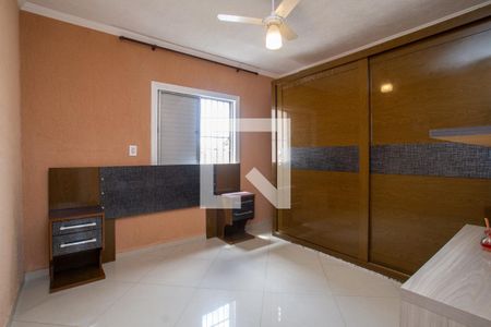 Quarto 2 de apartamento à venda com 2 quartos, 58m² em Jardim Vila Galvao, Guarulhos