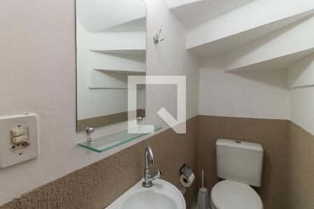 Lavabo de casa para alugar com 2 quartos, 70m² em Vila Pierina, São Paulo