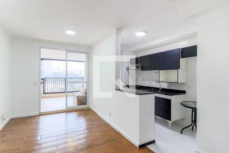 Sala de apartamento para alugar com 2 quartos, 68m² em Santo Amaro, São Paulo