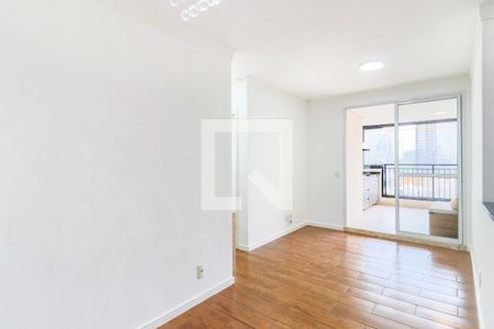 Sala de apartamento para alugar com 2 quartos, 68m² em Santo Amaro, São Paulo