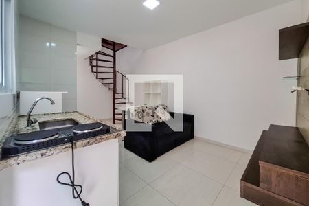 sala cozinha de apartamento para alugar com 1 quarto, 35m² em Vila Dom Pedro I, São Paulo