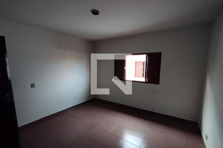 Dormitório 01 de apartamento para alugar com 2 quartos, 56m² em Vila Tiberio, Ribeirão Preto