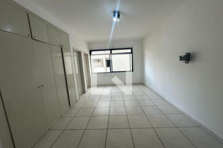 Sala - Dormitório de kitnet/studio para alugar com 1 quarto, 29m² em Centro, Ribeirão Preto