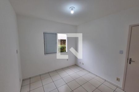 Dormitório 2 de apartamento para alugar com 2 quartos, 45m² em Jardim Florestan Fernandes, Ribeirão Preto