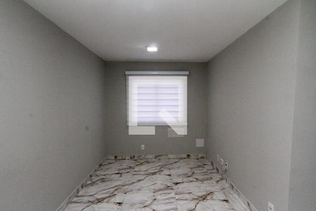 Sala de apartamento para alugar com 2 quartos, 40m² em Sítio da Figueira, São Paulo