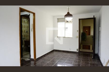 Sala de apartamento para alugar com 2 quartos, 54m² em Taquara, Rio de Janeiro