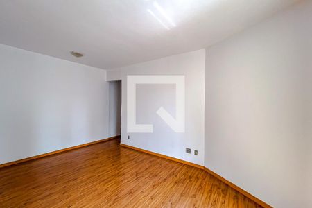 Apartamento à venda com 70m², 2 quartos e 1 vagaSala