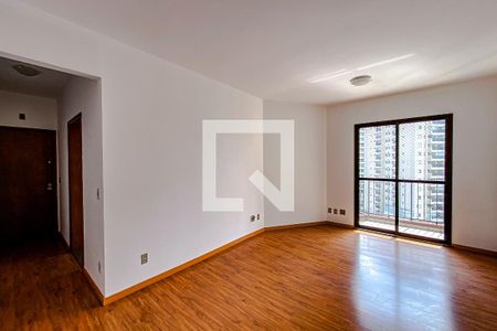 Apartamento à venda com 70m², 2 quartos e 1 vagaSala