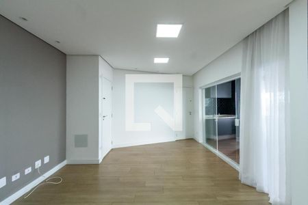 Apartamento à venda com 300m², 4 quartos e 4 vagas Apartamento à venda com 300m², 4 quartos e 4 vagasSala Cobertura