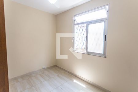 Quarto 2 de apartamento para alugar com 3 quartos, 56m² em Santa Efigênia, Belo Horizonte